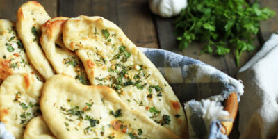GARLIC NAAN